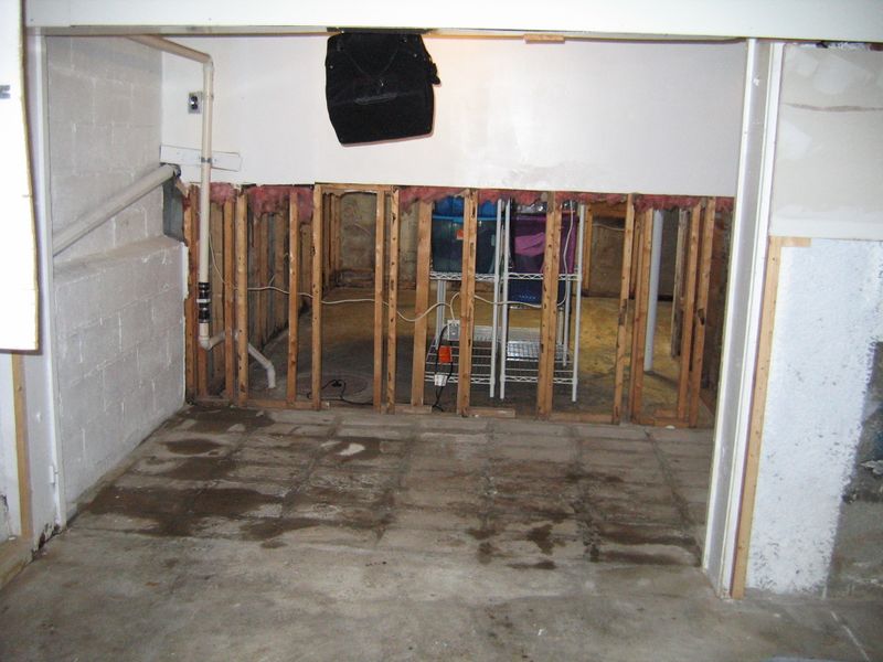 File:Flood-basement.jpg